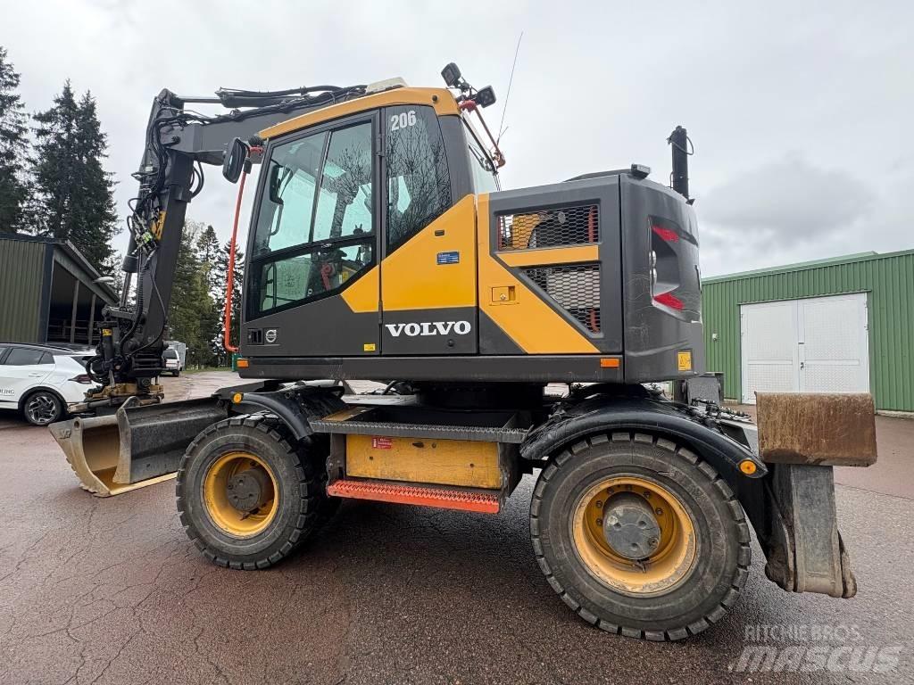 Volvo EWR 150 E Wheeled excavators