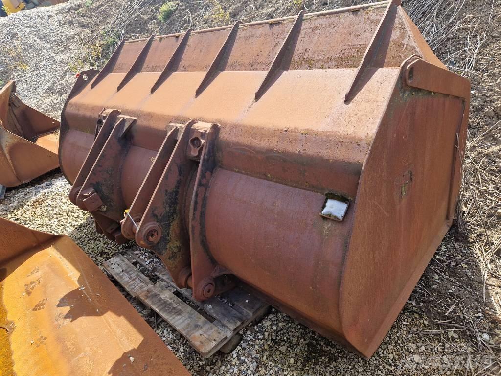 Viby FR160 Buckets