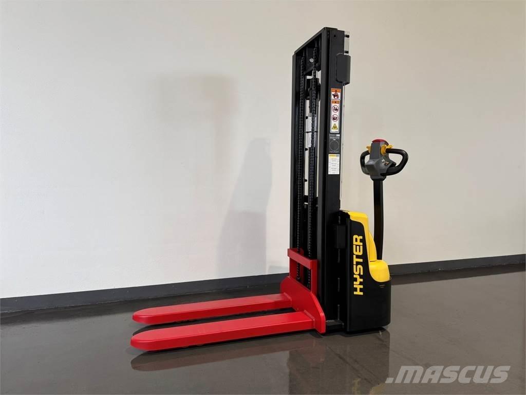 Hyster SC1.2 Self propelled stackers