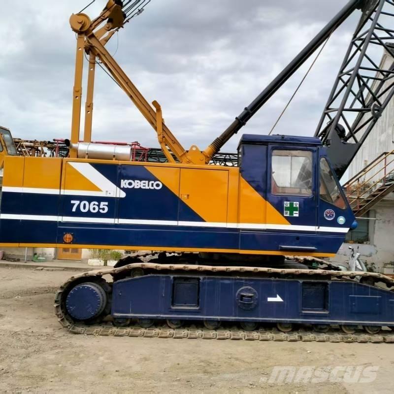 Kobelco 7065 Tracked cranes