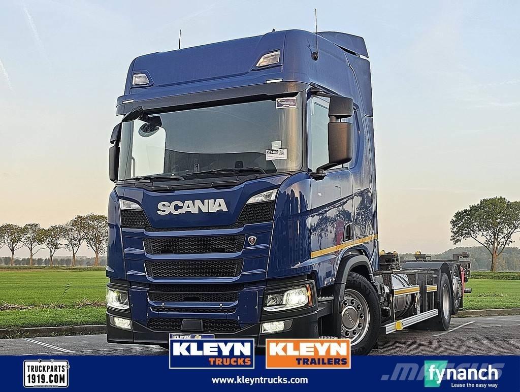 Scania R410 LNG Cable lift demountable trucks