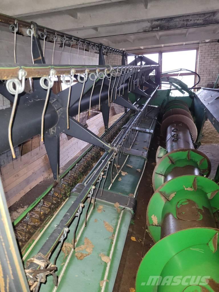 John Deere T 560 Combine harvesters