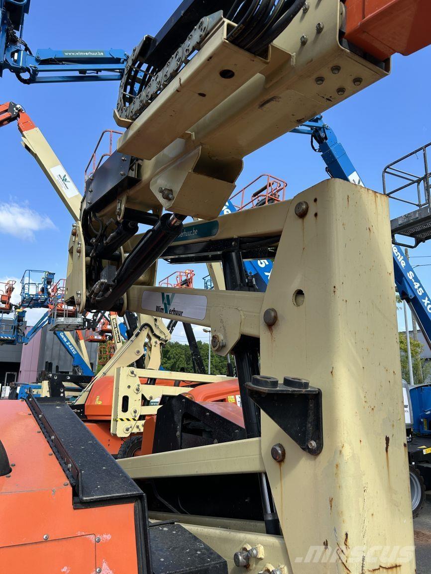 JLG 340AJ (4972) Articulated boom lifts