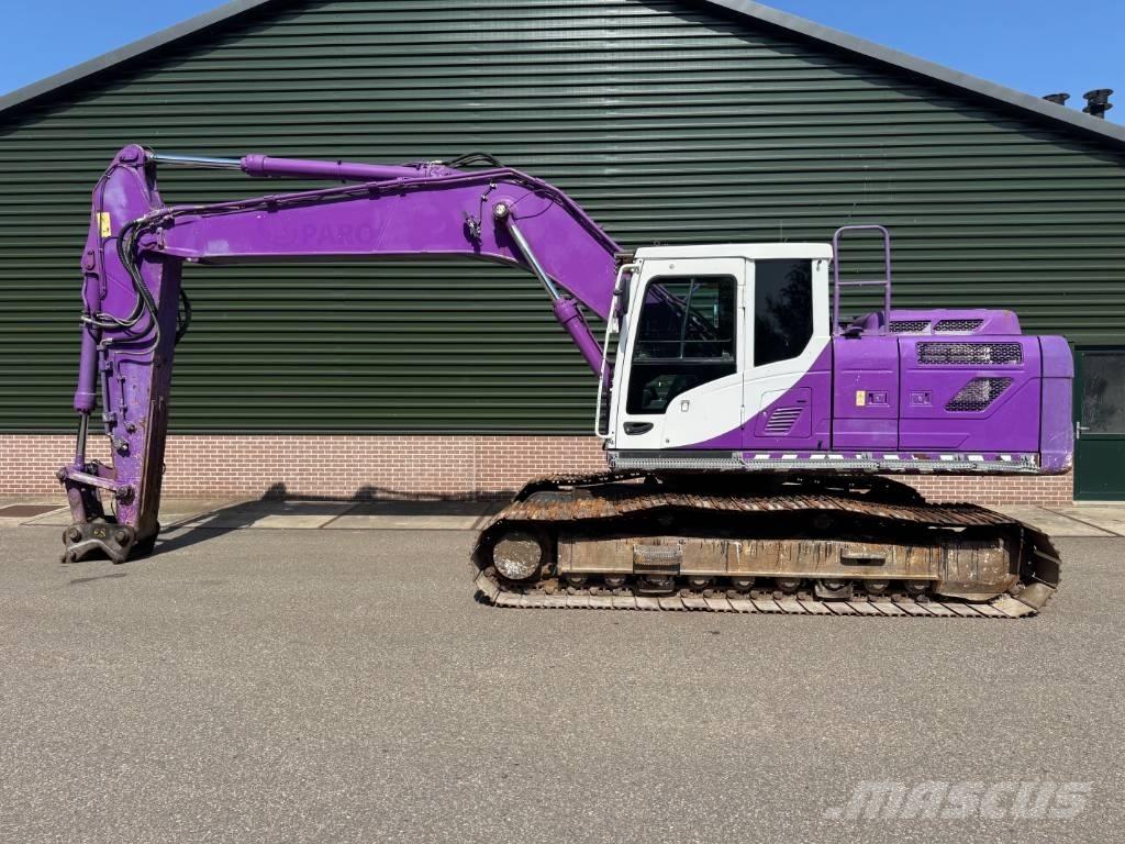 Hyundai HX 260 L Crawler excavators