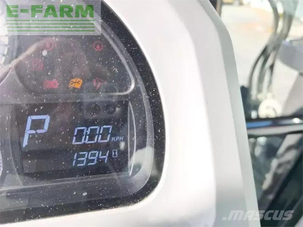 Valtra a 115 Tractors