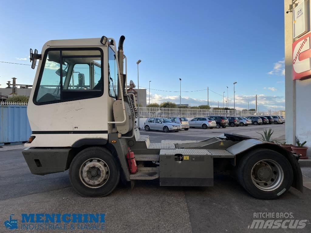 Terberg YT 182 Terminal tractors