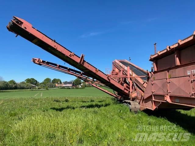 Terex Finlay 694T Mobile screeners