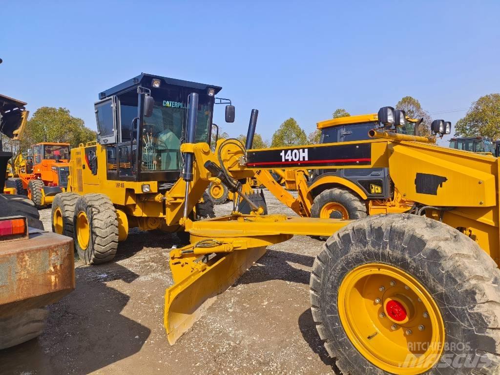 CAT 140 H Graders