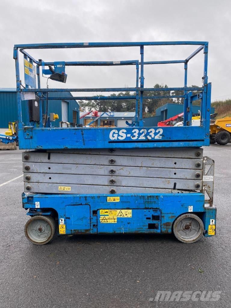 Genie GS 3232 Scissor lifts