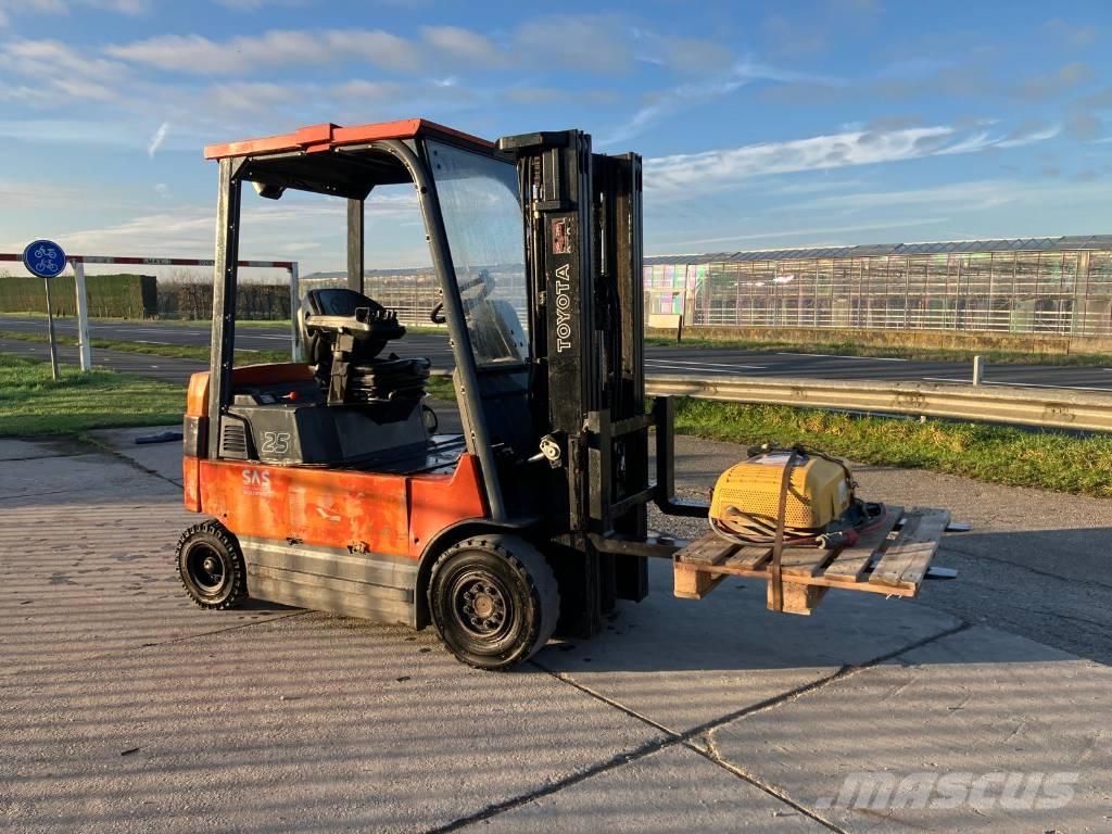 Toyota 7BMF25 Electric forklift trucks