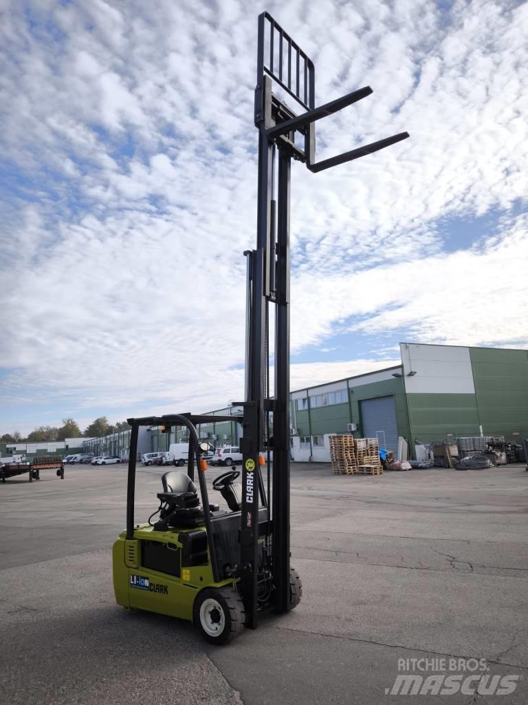 Clark GTX20s Electric forklift trucks