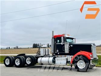 Kenworth W 900 Tractor Units