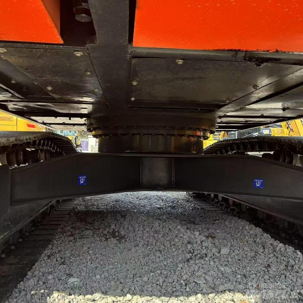 Doosan 225LC-9c Crawler excavators
