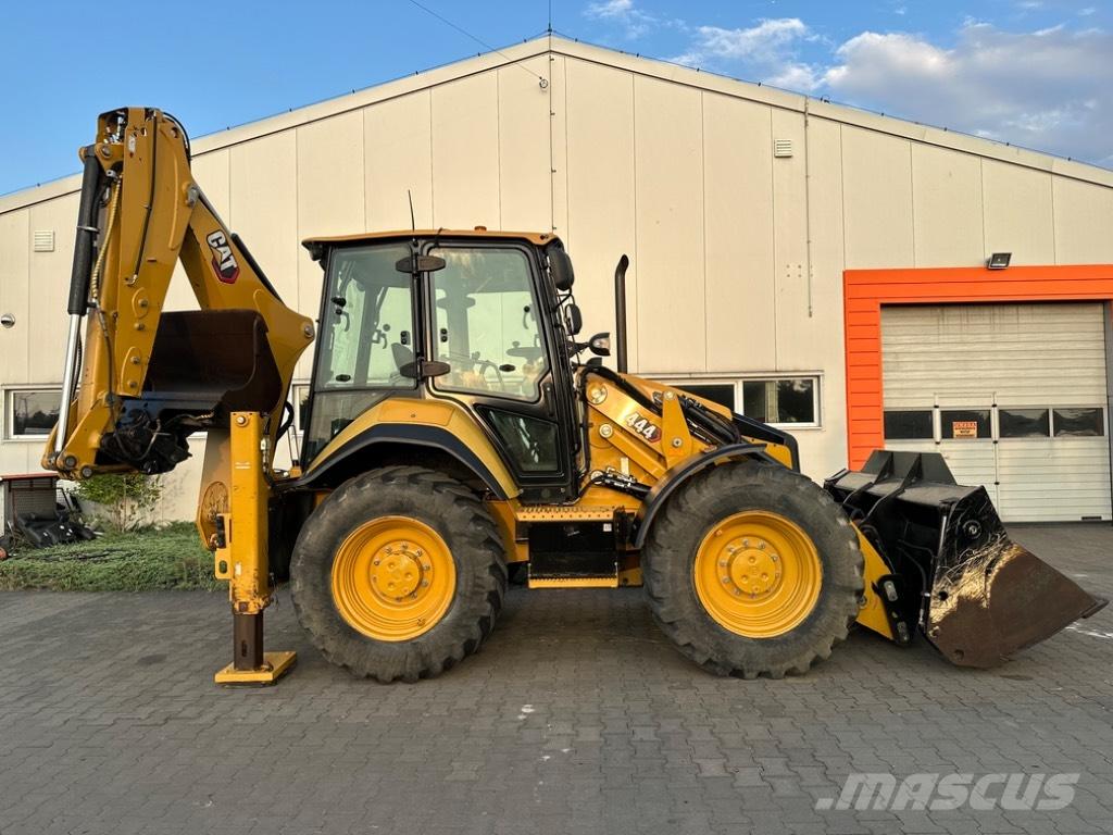 CAT 444 Backhoe loaders