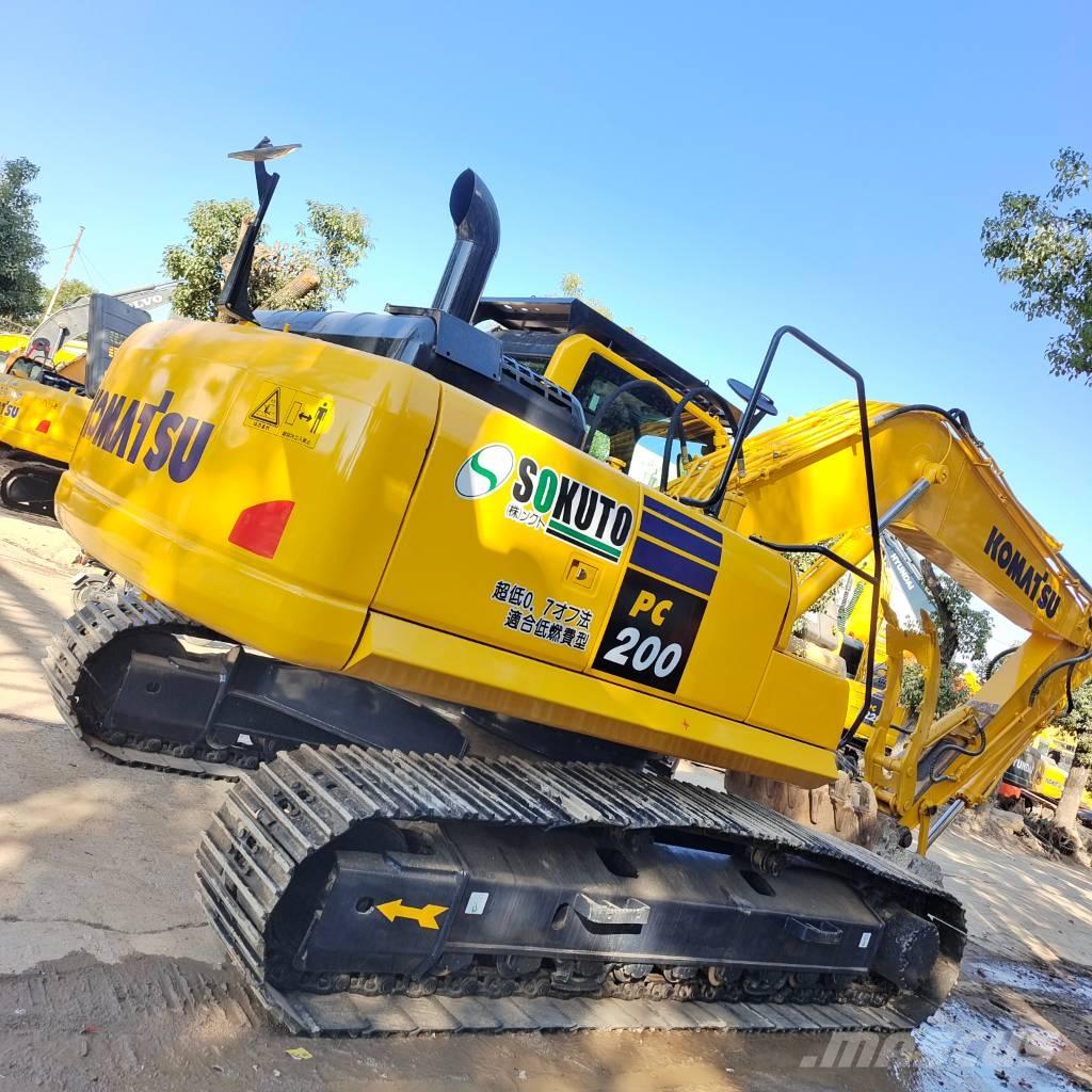 Komatsu PC 200-8 Crawler excavators