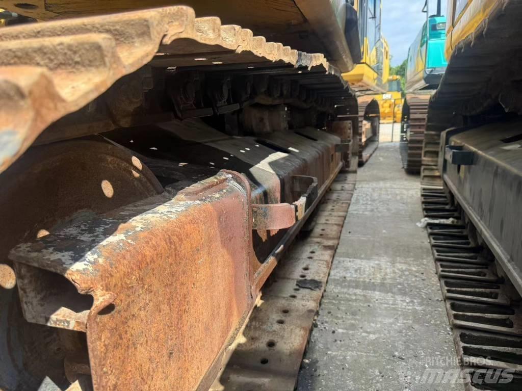 CAT 320 E Midi excavators  7t - 12t
