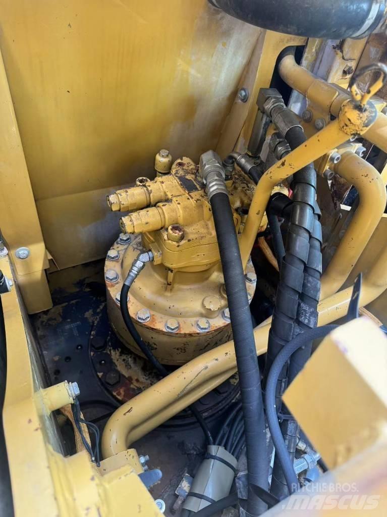 CAT 320 E Midi excavators  7t - 12t