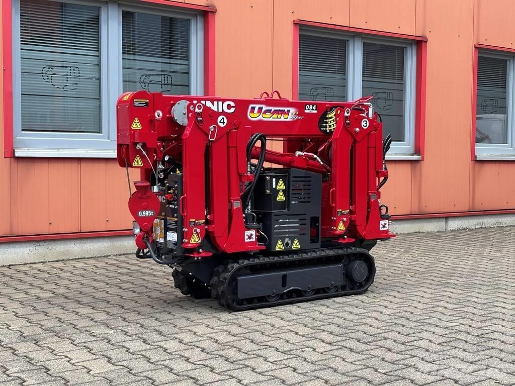 Unic URW-094 Tracked cranes