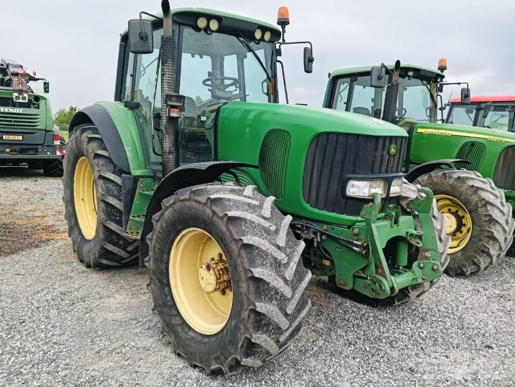 John Deere 6820 Tractors