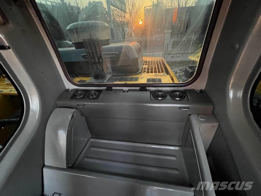 Komatsu PC270 Crawler excavators