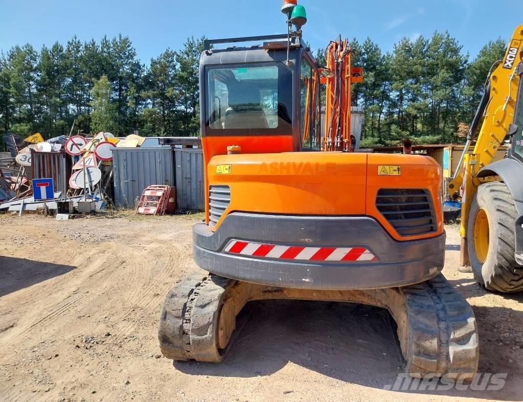 Doosan DX 85 R-3 Midi excavators  7t - 12t