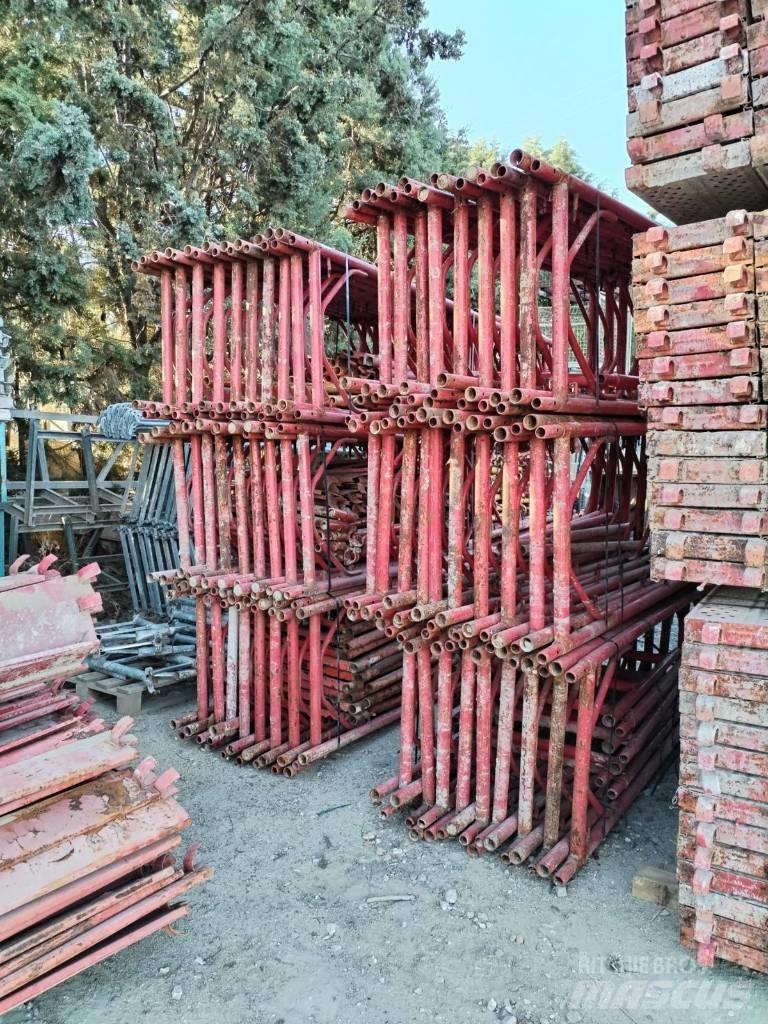 FERMA ECHAFAUDAGE Scaffolding equipment