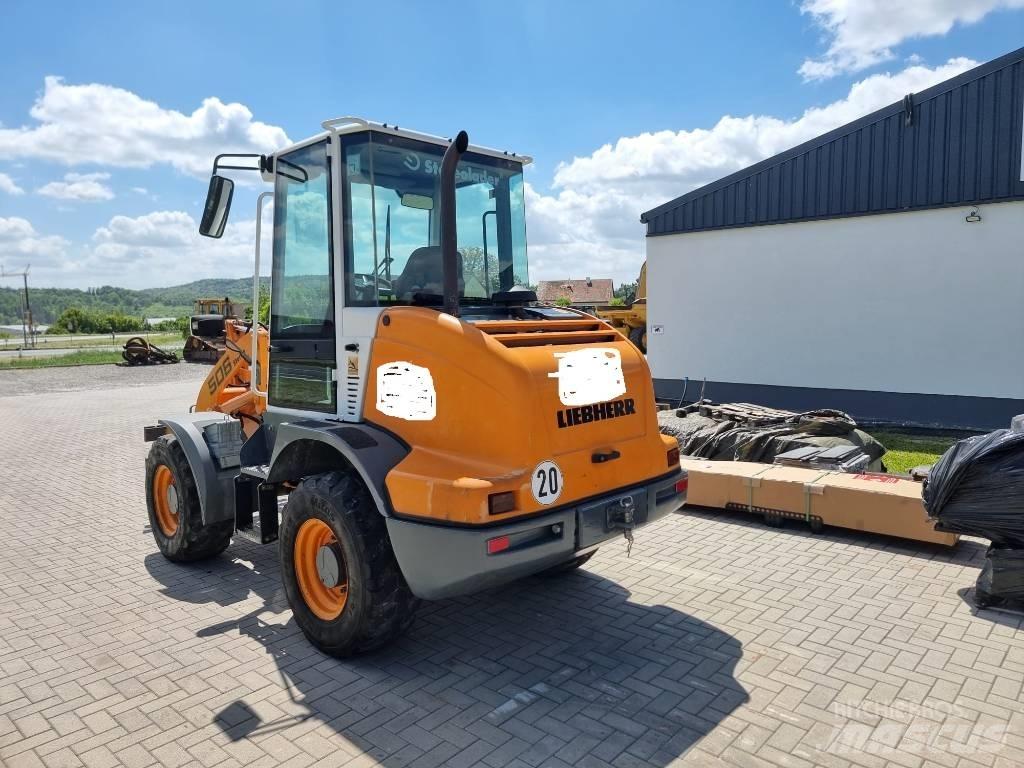 Liebherr L 506 Wheel loaders