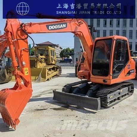 Doosan DH 80 Midi excavators  7t - 12t