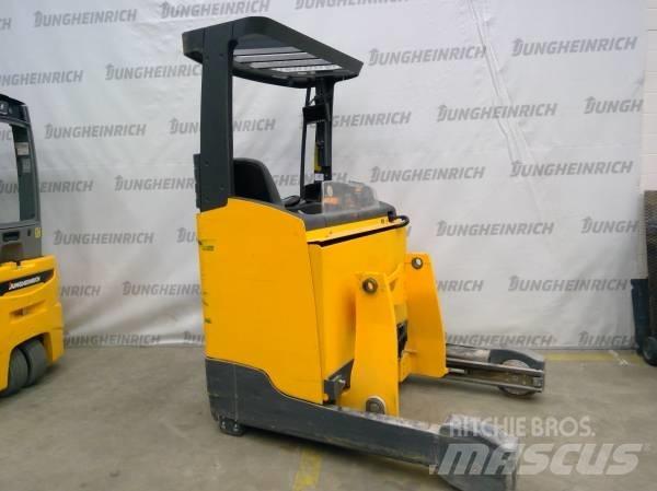 Jungheinrich ETV 214 Reach trucks