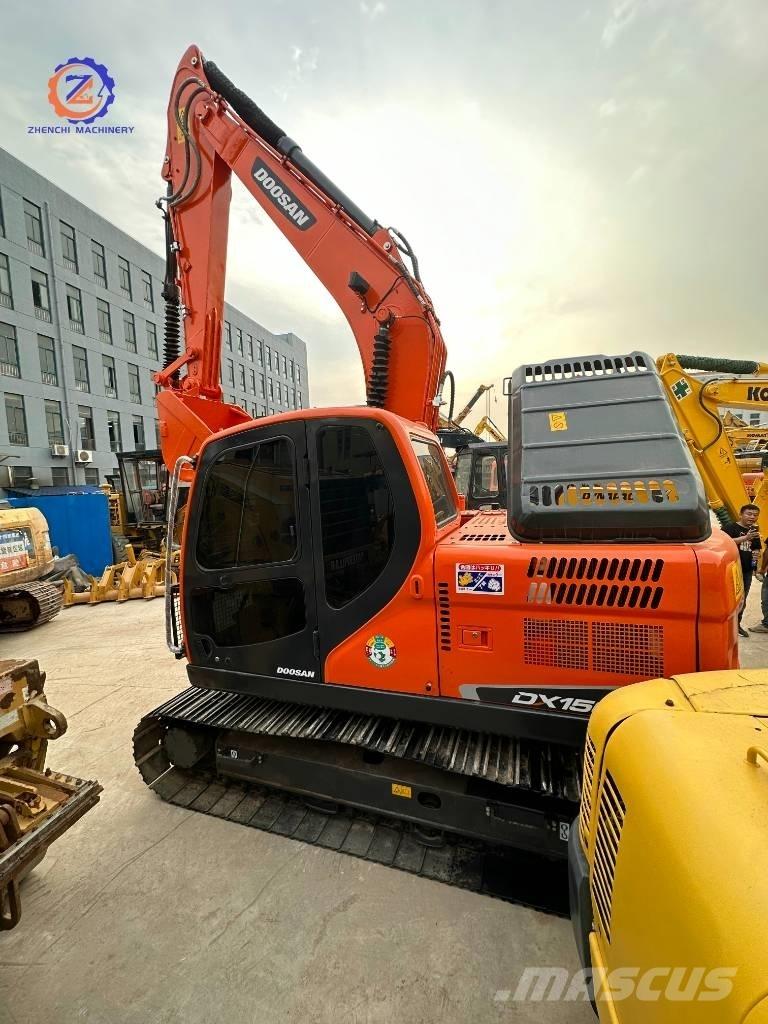 Doosan DX 150 Midi excavators  7t - 12t