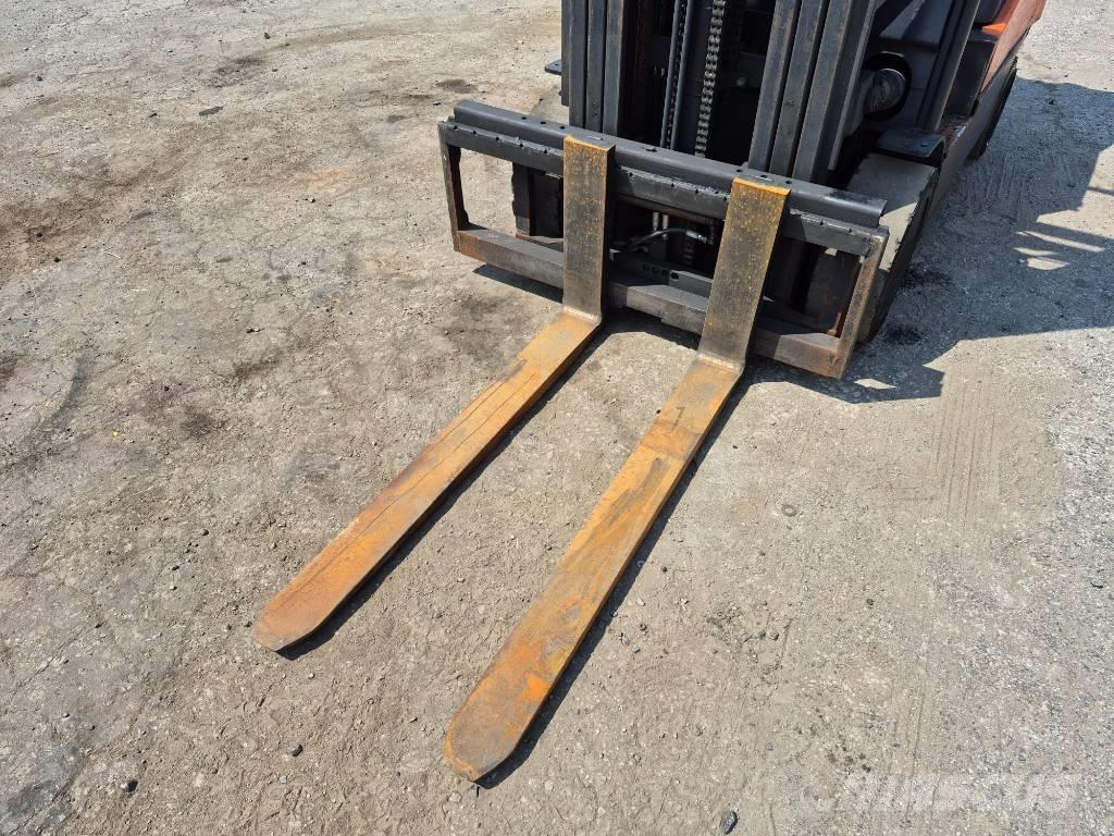 Doosan GC 25 E Forklift trucks - others
