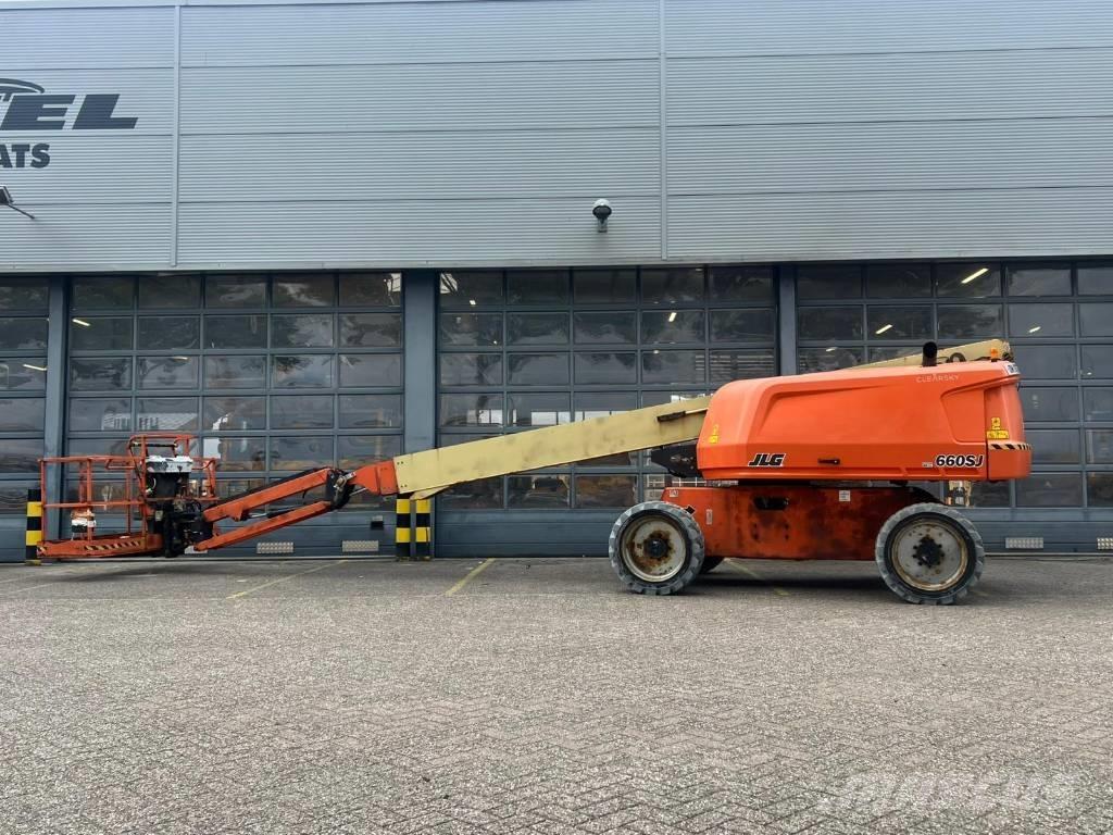 JLG 660SJ Telescopic boom lifts