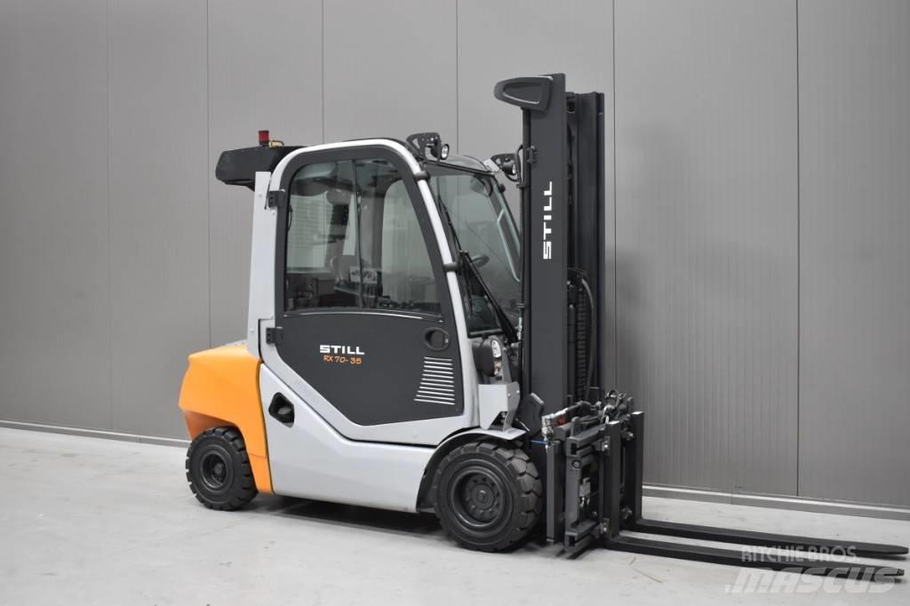 Still RX 70-35 Diesel trucks