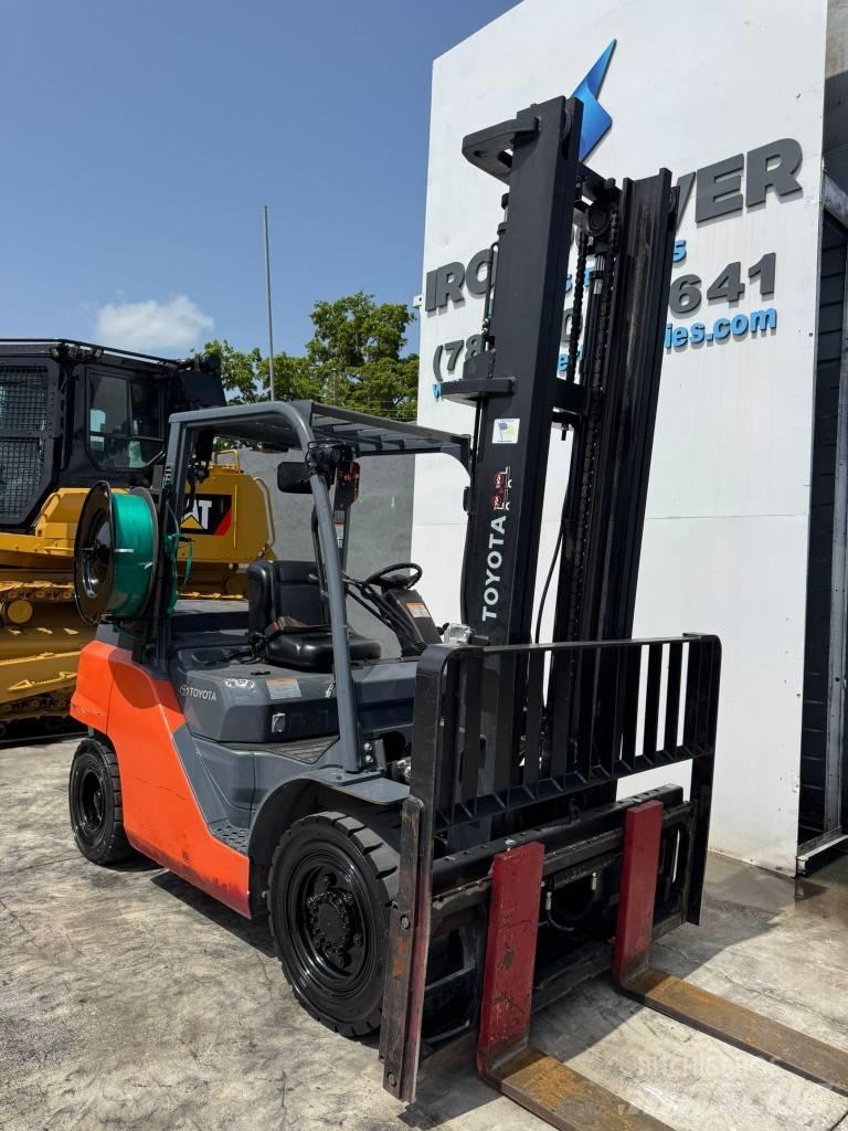 Toyota 8 FD 40 U Forklift trucks - others