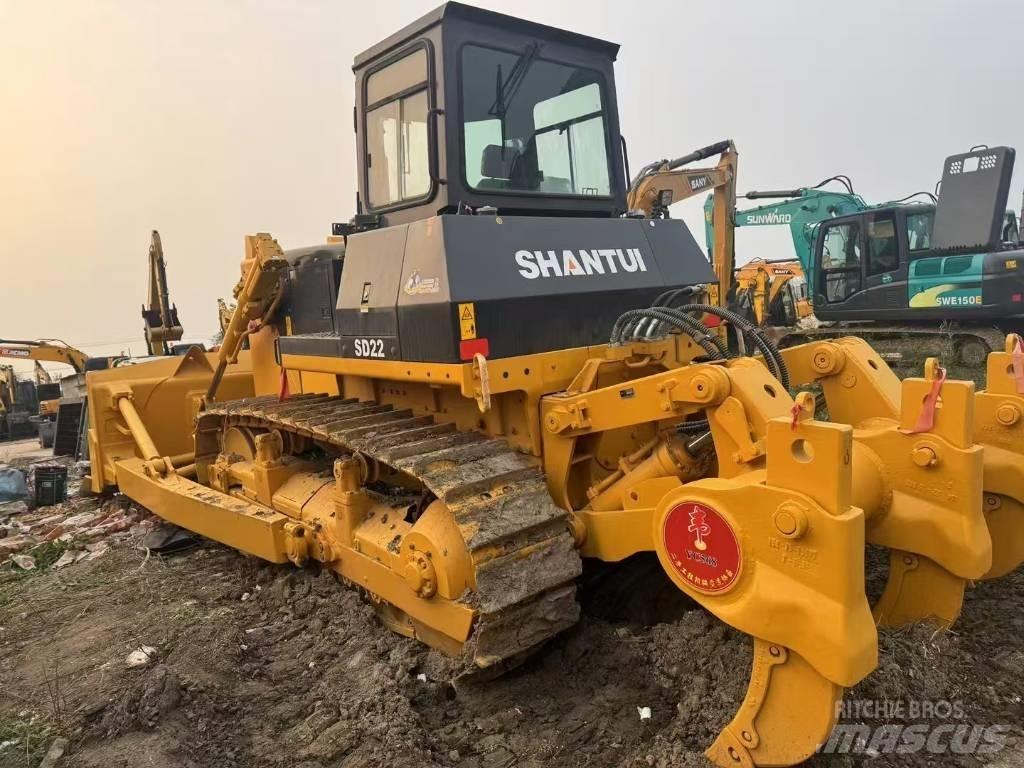 Shantui SD 22 Crawler dozers