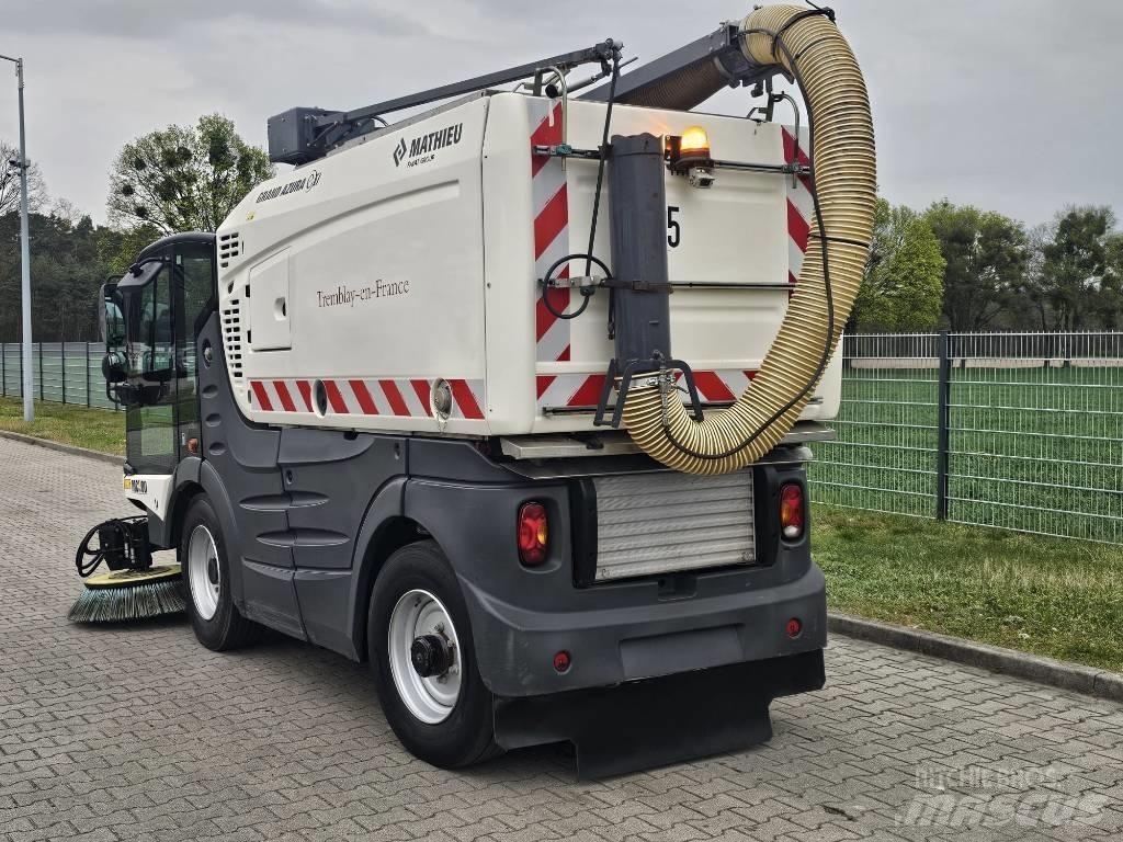 Mathieu Grand Azura Sweepers