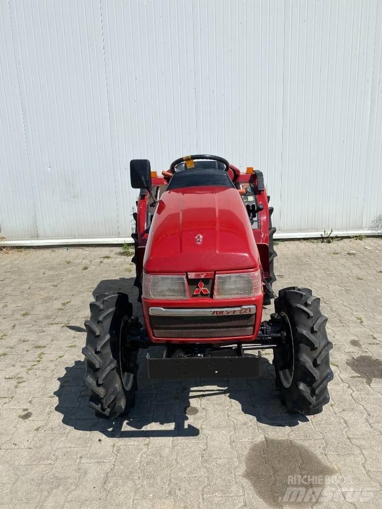 Mitsubishi MT205 Compact tractors
