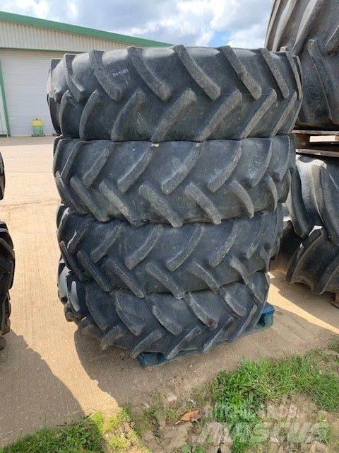  380/85R34 Tyres, wheels and rims