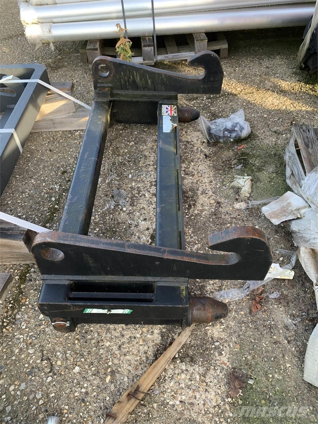  ADAPTOR PLATE Agriculture - Others