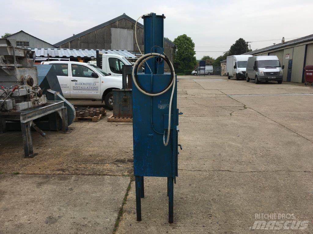  BAG COMPACTOR Agriculture - Others