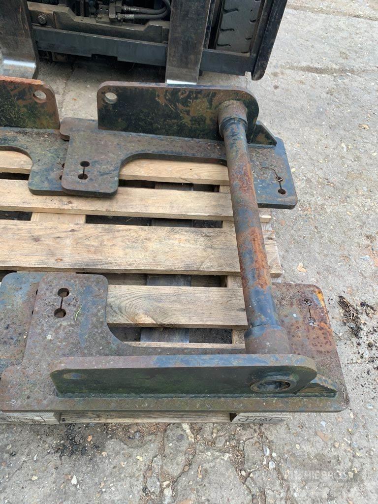  BRACKETS Agriculture - Others