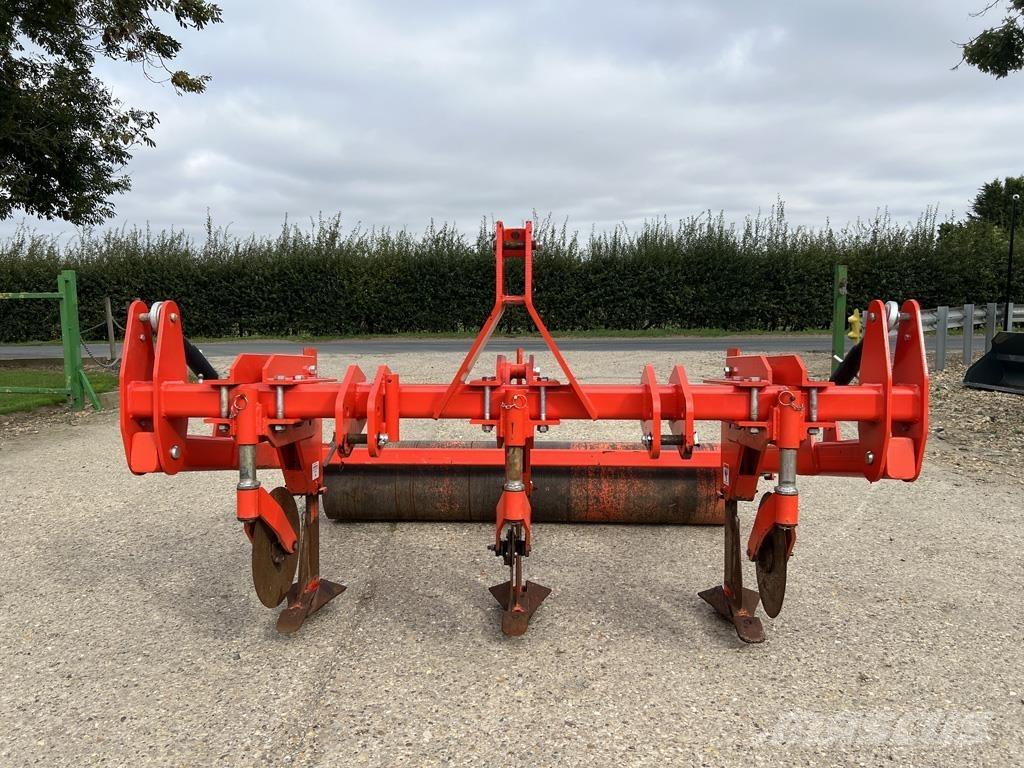 Browns VICEROY Conventional ploughs