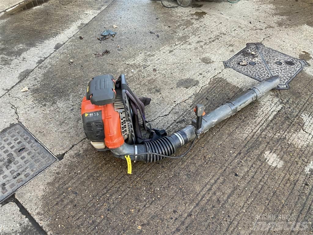 Husqvarna 570BTS Agriculture - Others