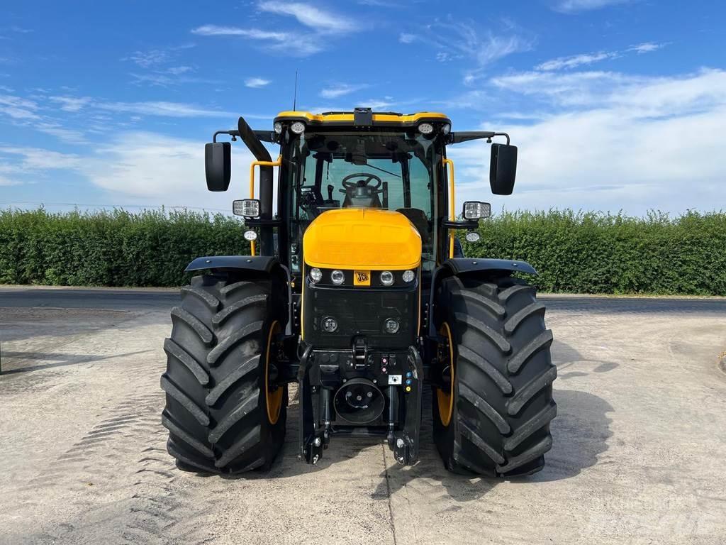 JCB 4220 ICON Tractors