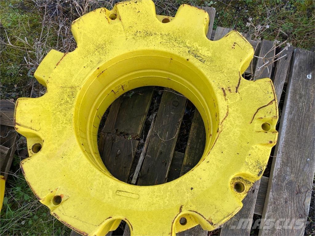 John Deere 205KG Tyres, wheels and rims