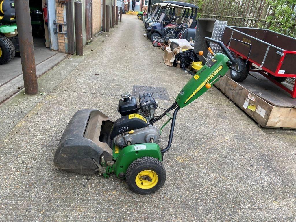 John Deere 220C Agriculture - Others
