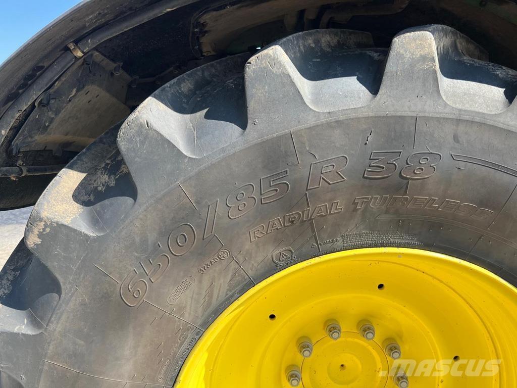 John Deere 6250R Tractors