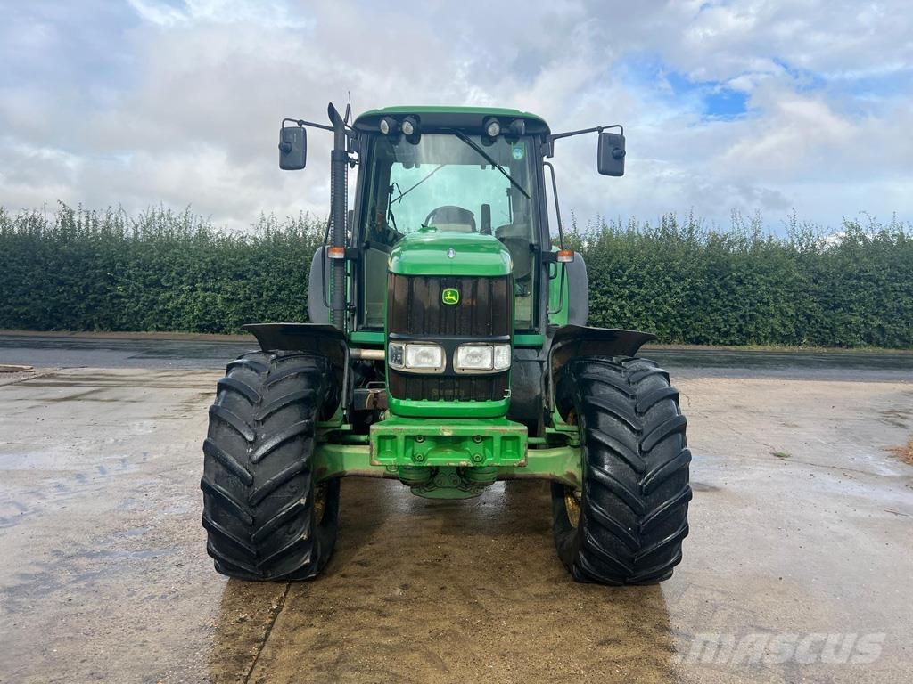 John Deere 6620 Tractors