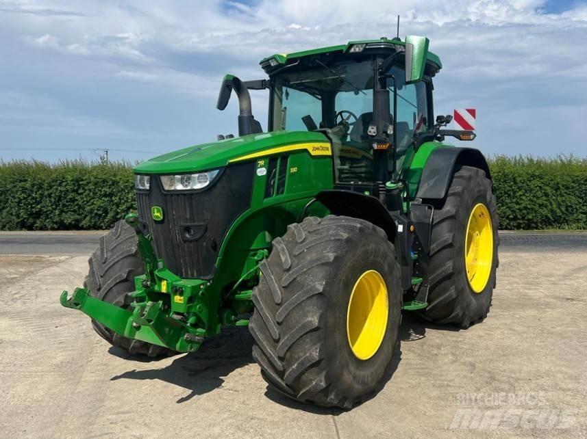 John Deere 7R330 Tractors
