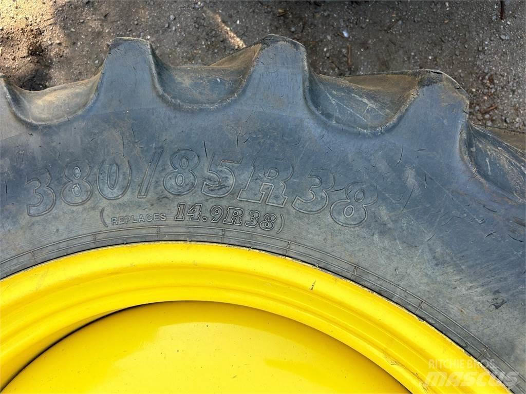John Deere TYRES Agriculture - Others